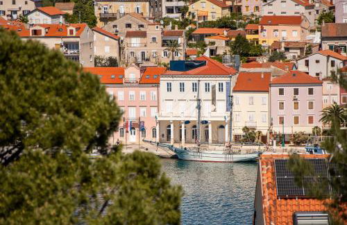 Beautiful view apartment with garage space - Photo 3