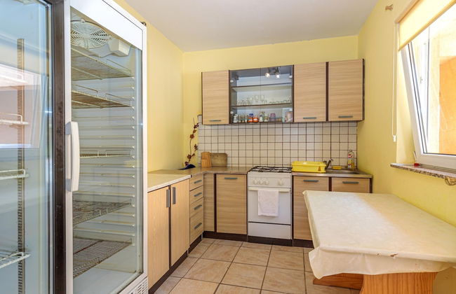 Pool House Klara With Sauna - Photo 13