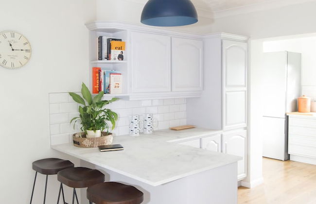 Coastal Retreat for 8 With Hot Tub - Walk to Beach - Foto 68