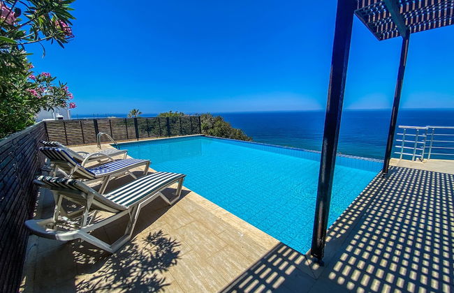 Sea Cliff Villa, 4 Beds, Sleeps 2- 8, Free Wifi, - Foto 24