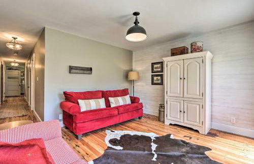 The Ruebling House Historic Defiance Apartment! - Foto 4