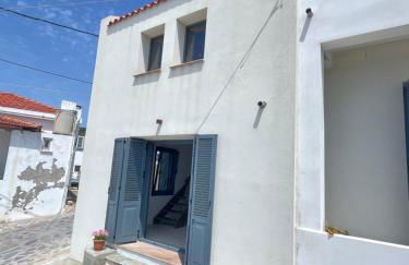 The Stone House - Photo 13