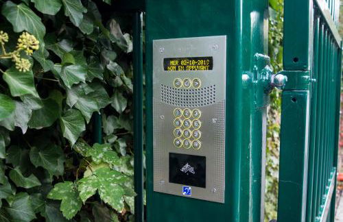 Les charmes Du Bosquet Parc d'Amour et Nature Parking Privé Sécurisé - Foto 33