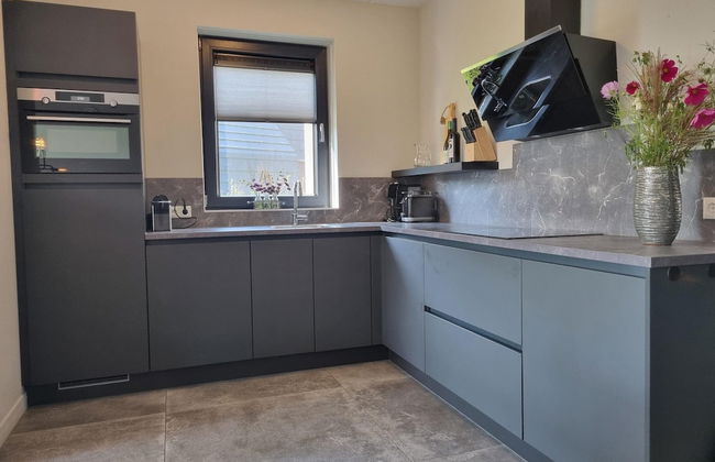 Luxurious Detached Water Villa With Jetty - Foto 71