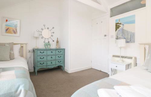 Kerbenetty Harbour Cottage - Photo 21