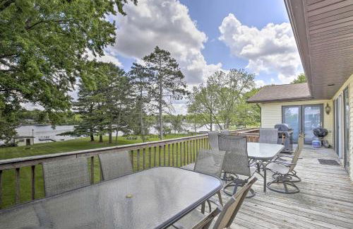 Cumberland Retreat with Lakefront Yard and Dock - Foto 26