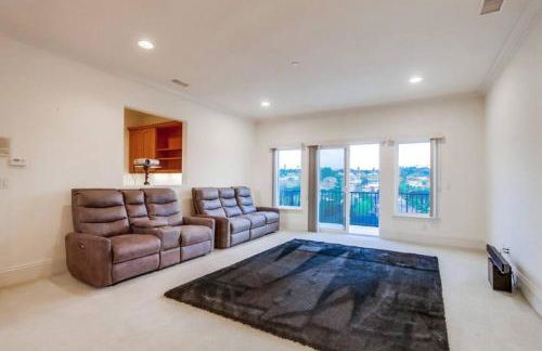 Villa Andalusia 6BR 5BA Luxury Jacuzzi Views and Games - Foto 3