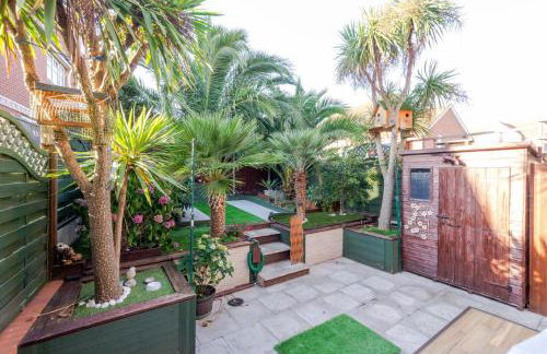 A Riverside Paradise in The City w Garden and Free Parking - A 2 Bed Home in London Sleeps 4! - Foto 36