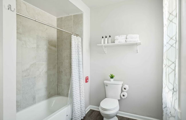 Downtown Detroit Gem 3 Bedrooms & Culture! - Foto 14