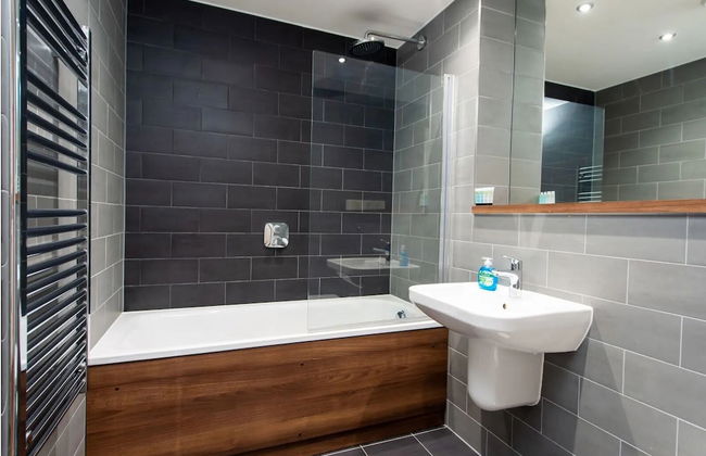 The Assembly - Foto 22