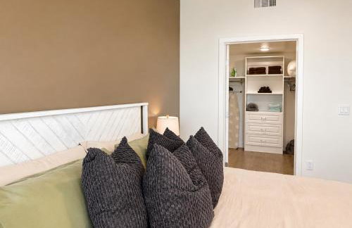 Bright Home 10 Min to Disneyland Pool & GYM - Foto 59