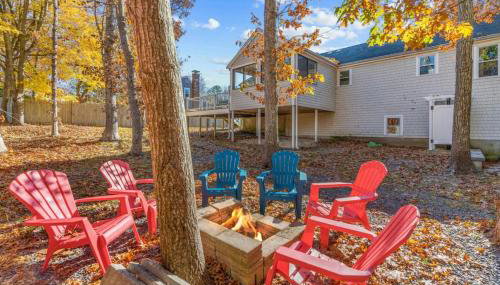 Cozy Spacious Home Walk to the Beach and 1 Mile to Downtown Hyannis - Foto 4