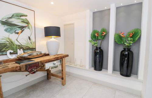 Capel Mawr, Basement 19 - Photo 26