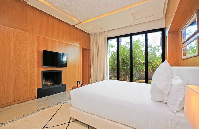 Impeccable 5-bed Villa in Marrakech - Photo 10