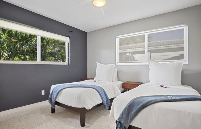 Beach Bliss 10 Mins to Waves 3BR Oasis With Pool - Foto 29