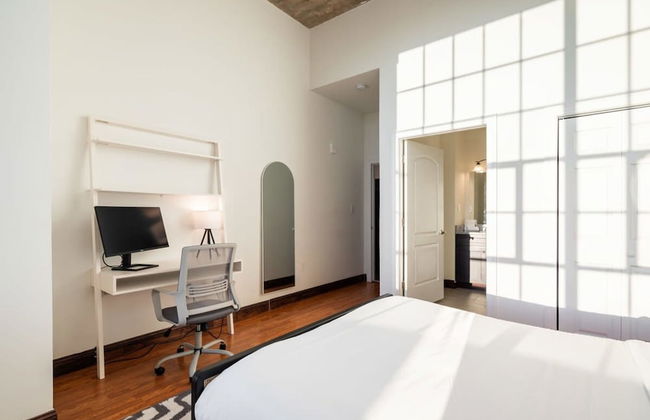 Sosuite 3BR Apt w Balcony, W/d, Gym, On-site Bar - Foto 72