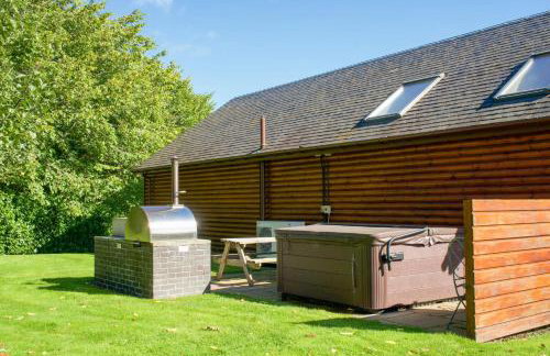 Apple Tree Lodge - Photo 23