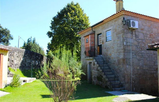 Excellent Cottage in Santa Comba With Communal Swimming Pool - Foto 32