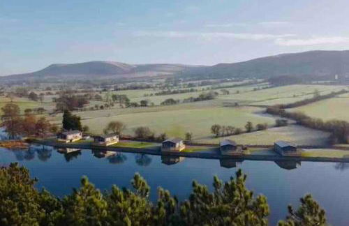 Glenmoor Lodge - Photo 8