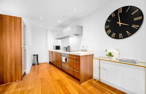 Stylish Apartment - City Centre - Secure Parking - Fast Wifi - Balcony 279O - Foto 43