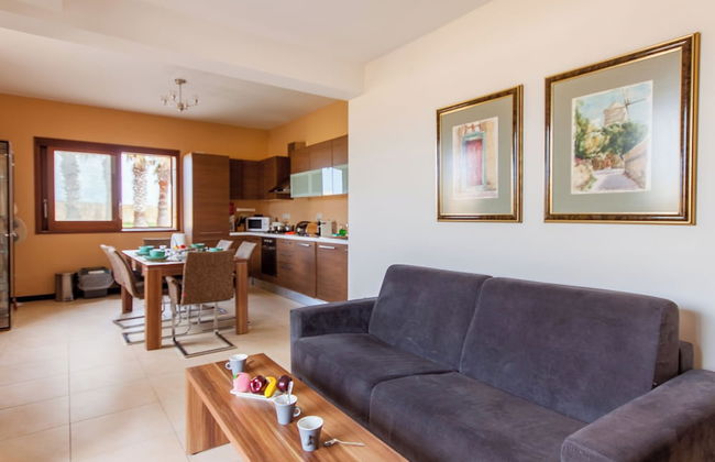 Harbour Views Gozitan Villa + Shared Pool - Foto 11