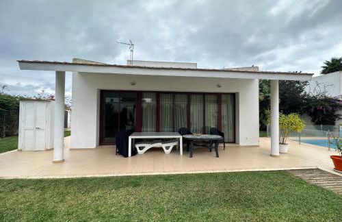 Villa Los Pinares de Monaco en Roche, Conil, Cádiz - Foto 45