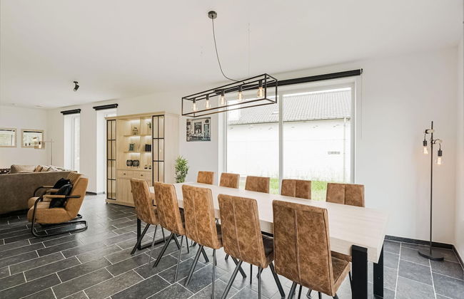 Modern Holiday Home in Ronse With Garden - Photo 23