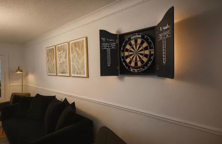 Luxury 5-bed Bungalow, Hot Tub, Games & Gated Parking - Foto 29