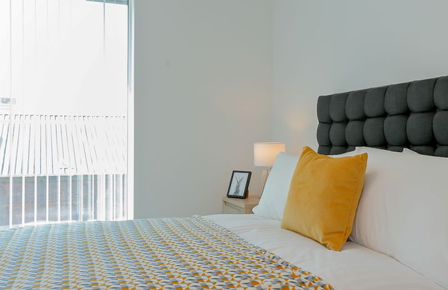 Hilltop Serviced Apartments - Northern Quarter - Photo 23