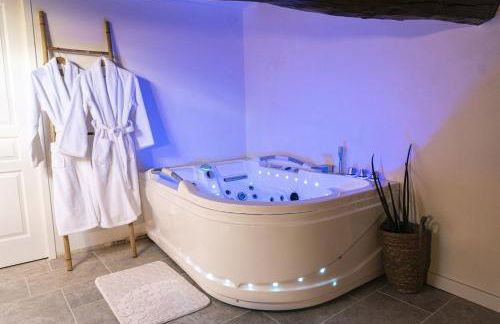 Superbe appartement loveroom avec balnéo Dolce notte - Foto 18