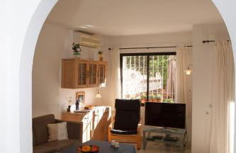 Cerros del Aguila - Photo 9