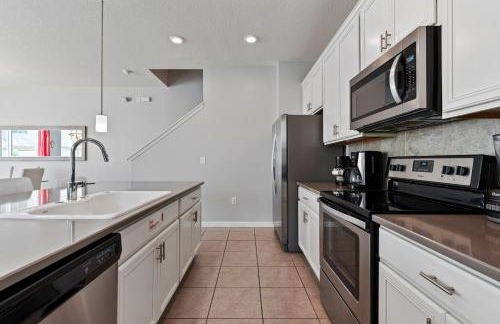 Amazing 4BdrmsPrivate Hot Tub7 miles from Disney - Foto 20