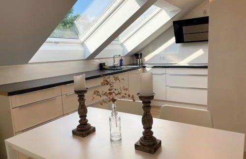 Moderne Unterkunft mit 5 Betten in Pfaffenhofen-Baden-Württemberg - Foto 2