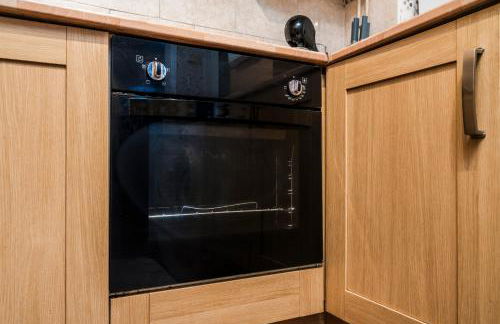 2 Bedroom House, 5 Single Beds, Fast WiFi - Photo 26