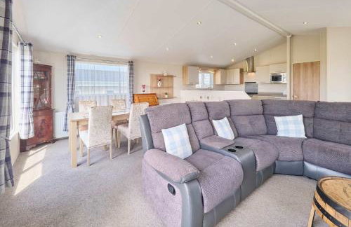 Host & Stay - Clearwater Willerby Lodge - Photo 11