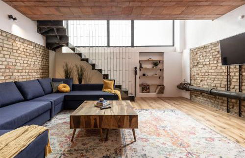 Industrial Loft Duplex -100sqm- near Antonplatz - Foto 1