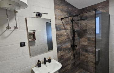 Apartmani 1 Pinezici - Photo 13