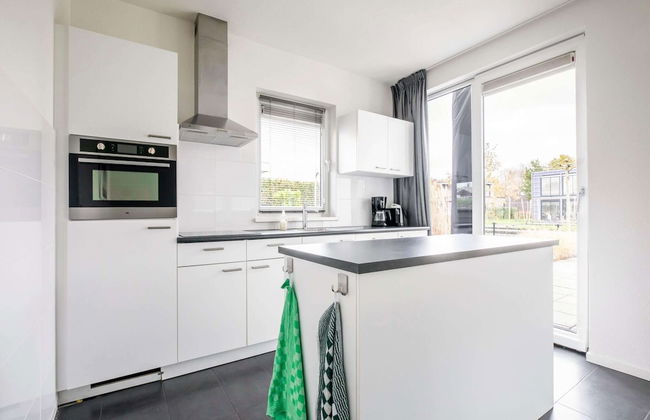 Brand new Luxury Villa on a Small-scale Park With its own Jetty - Photo 36