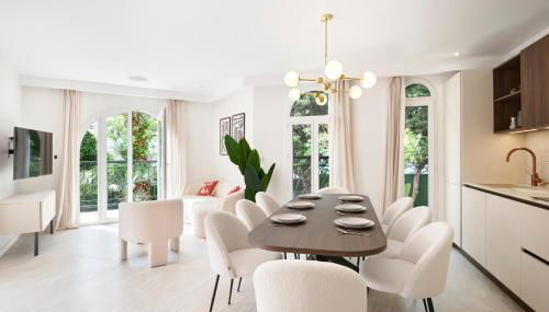 VILLA DES PERGOLAS -6 Bdrs - 5 bathrs -Parking -Jardin -JACUZZI -TRAMstation , 10 min beach - Foto 4