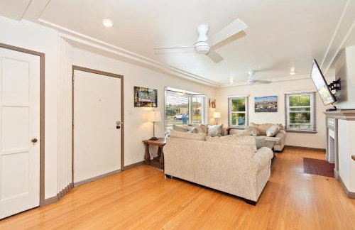 The SOFI Special - Modern Retreat, Dog Friendly - Photo 12