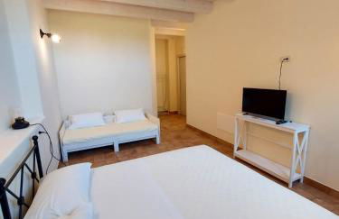 Angelucci Agriturismo con Camere e Agri Camping - Foto 96