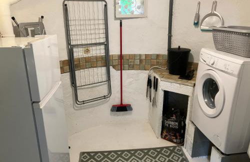 Le Petit Chateau - adults only property - Foto 26