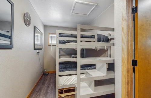 Little Cozy Cabin - Photo 14