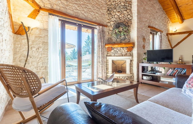 Villa Nionios Large Private Pool Walk to Beach Sea Views A C Wifi - 1033 - Foto 28