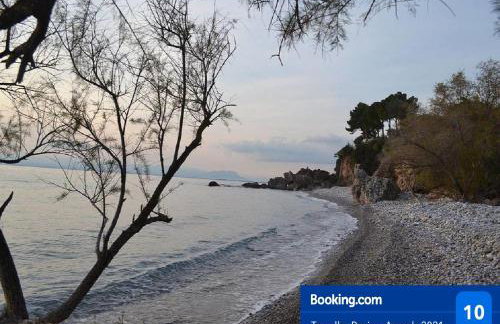 Avia, house with privillaged view, 100 meters from the sea - Photo 33