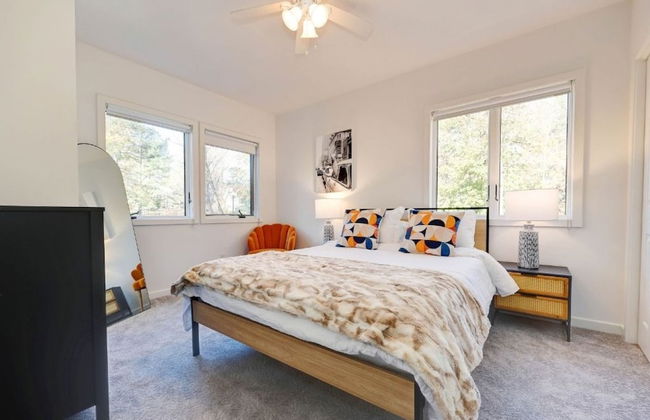 Soleil Manor White Plains - Photo 19