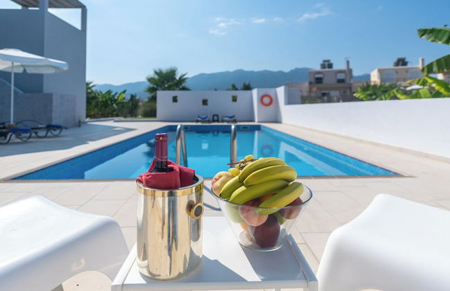 Lilu Villa 2 With Private Pool - Photo 23