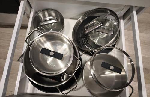 W centrum NOWY Kameralny Apartamenta, Duży Parking, FV, Luksusowo wyposażony, PlayStation 5, Balkon, Klimatyzacja, Taras, Winda, Wyposażona kuchnia - Foto 9