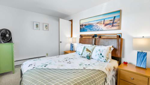 Apartment #2 with large kitchen across the street from the beach - Foto 2