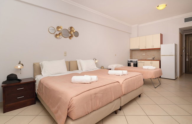 Finiki Plaza - Photo 117